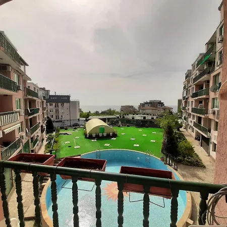 شقة Trigor City Apartments
