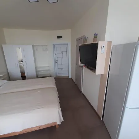 Trigor City Apartments شقة فارنا
